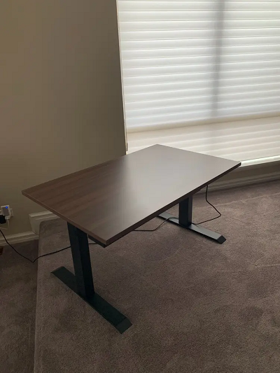 Standing desk on its lowest height setting